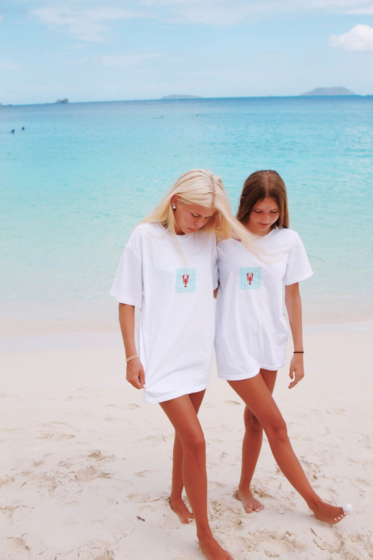 White Lobster Lounge Tee